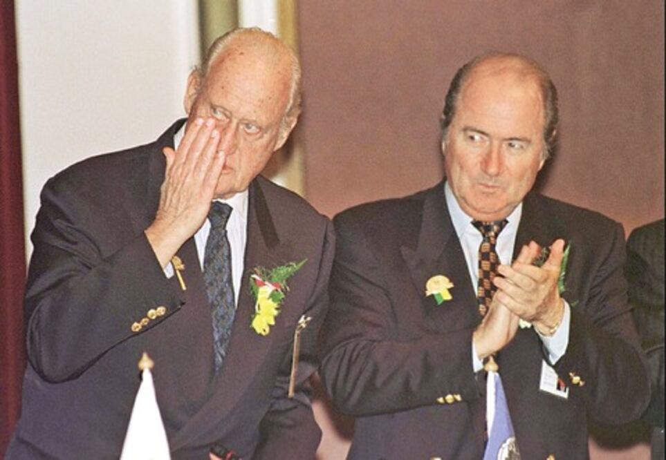 Renuncia Havelange y eximen a Blatter