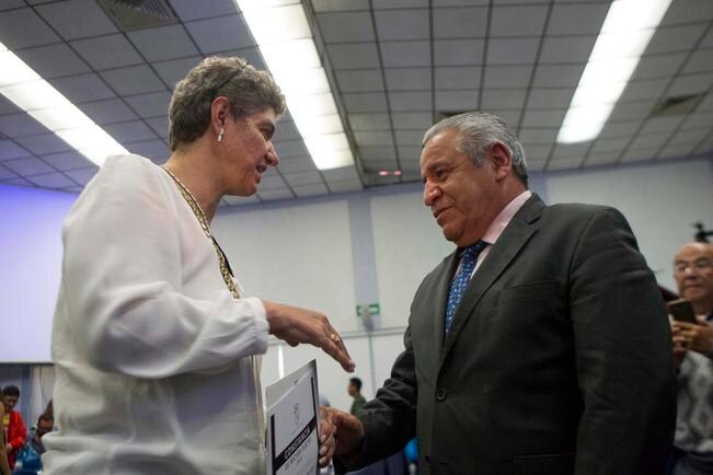 FDS tratará presupuesto de la UAQ con rectora