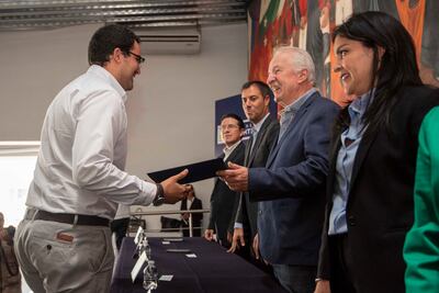 Capacitan a 233 servidores públicos en El Marqués