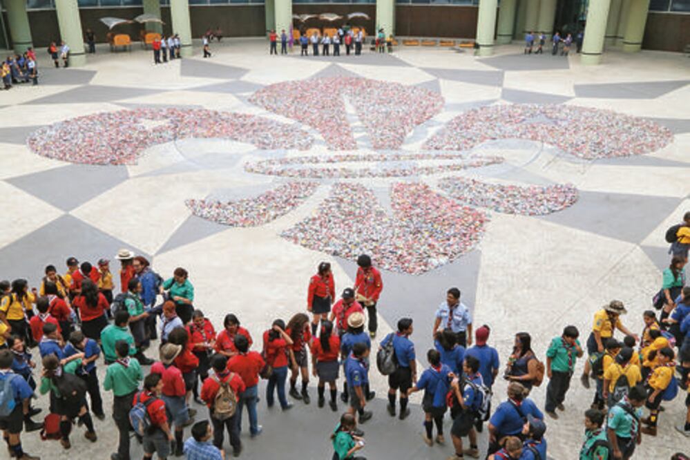 Scouts crean Flor de Lis