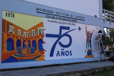 Escuela de Bachilleres UAQ celebra 75 años