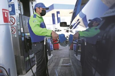 Aumento de la movilidad incrementa la venta de gasolina en Querétaro