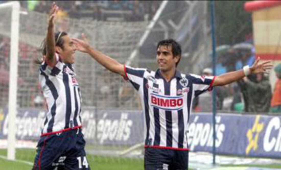 Gallos Blancos tras refuerzo argentino