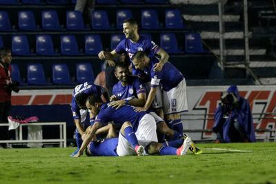 Voltereta, lesión y boleto