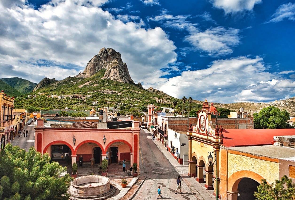 Pena de Bernal. Foto: Jean Bérard
