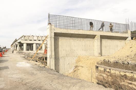 Revisará CEC carreteras inconclusas 