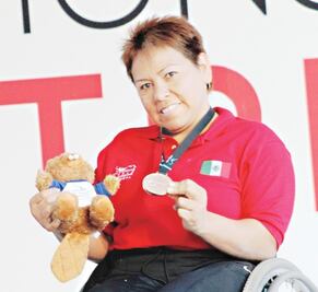 Abanderan a selección