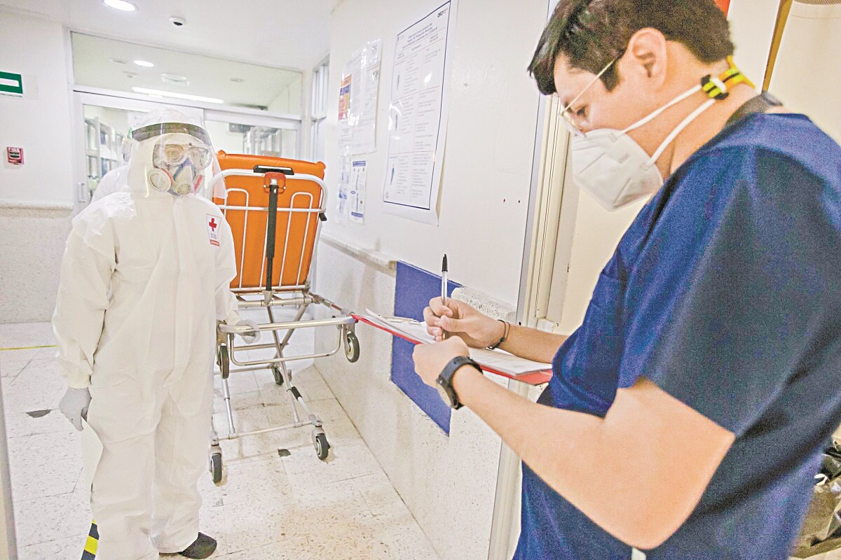 Tras Navidad, preven alza en ocupación hospitalaria por Covid-19