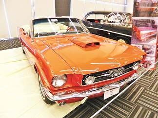 Traen a la ciudad autos con historia