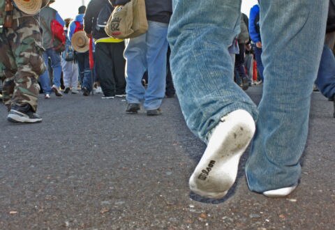 Atienden ampollas de peregrinos 