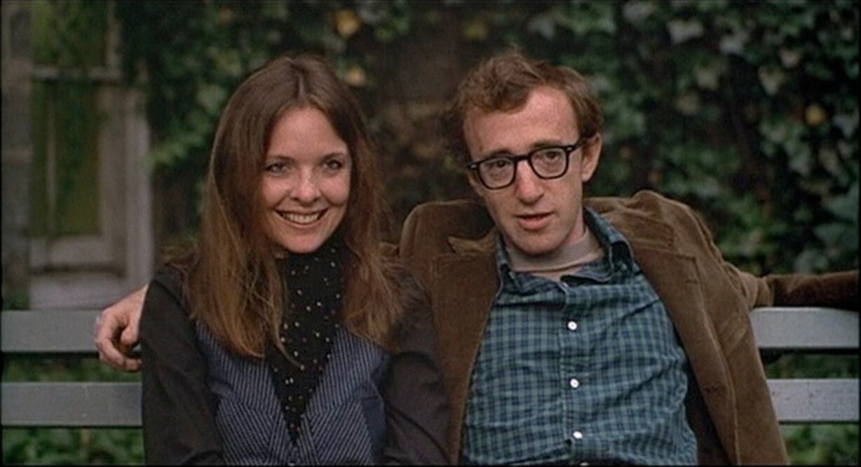 La cinta Annie Hall tiene el guión más divertido