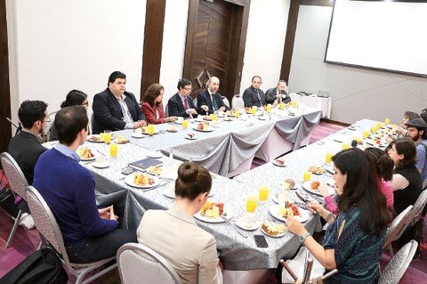 Ven llegada de 30 empresas españolas