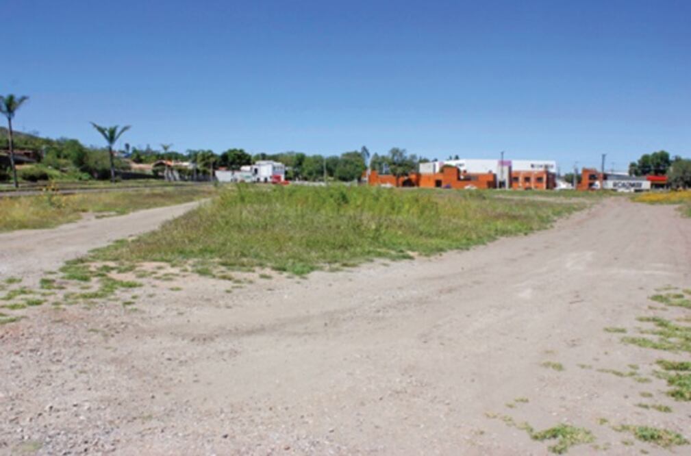 Compartirán Tequis y SJR parque industrial