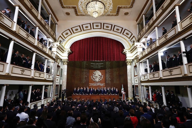 Para conmemorar el Centenario de la Carta Magna se decidió tomar en cuenta el aspecto periodístico ya que refleja la visión ciudadana. (ARCHIVO. EL UNIVERSAL)