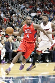 Halcones sorprende y gana