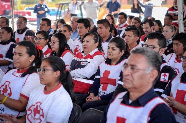 Inicia construcción de base de la Cruz Roja 