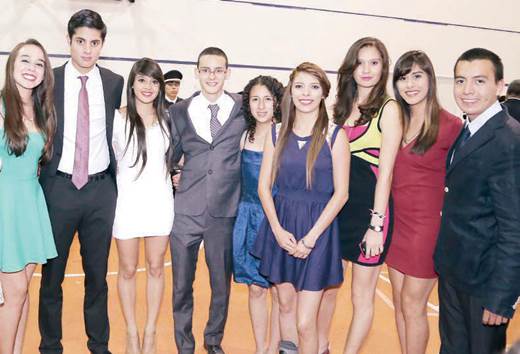 Reconocen dedicación