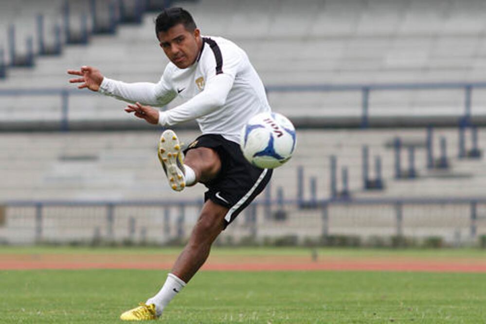 Cortés sí cambiará playeras