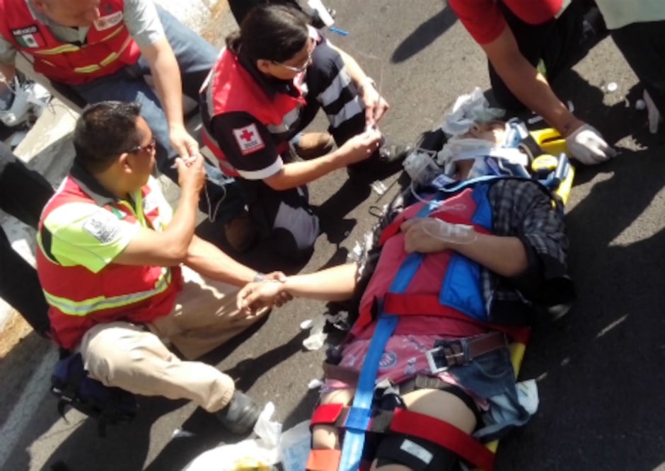 Un motociclista muere y otro lesionado 