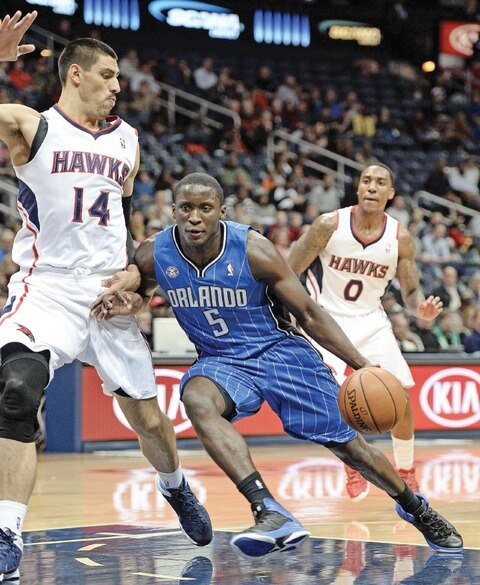  Atlanta sucumbe ante Magic