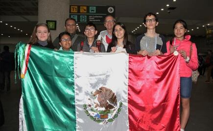 Estudiantes mexicanos ganan oro en Olimpiada de Matemáticas