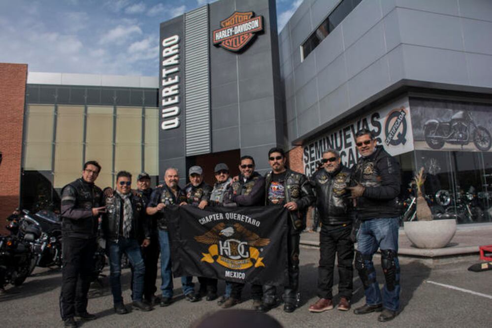 El crew une a verdaderos amantes de las motocicletas, sin importar la edad, ni la profesión  (FOTOS: MARIO VALDÉS. EL UNIVERSAL)