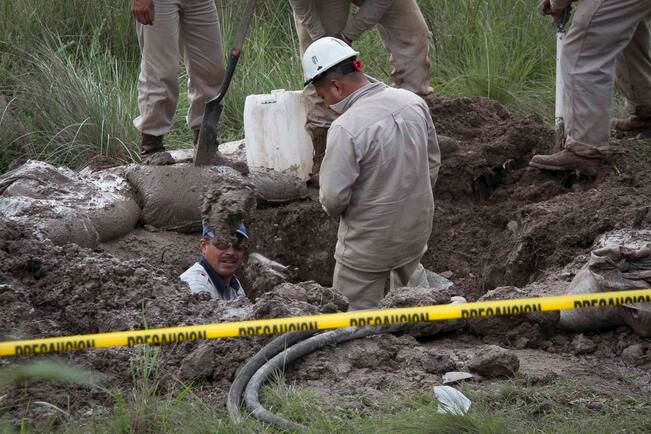 Hallan toma ilegal de combustible en San Juan del Río