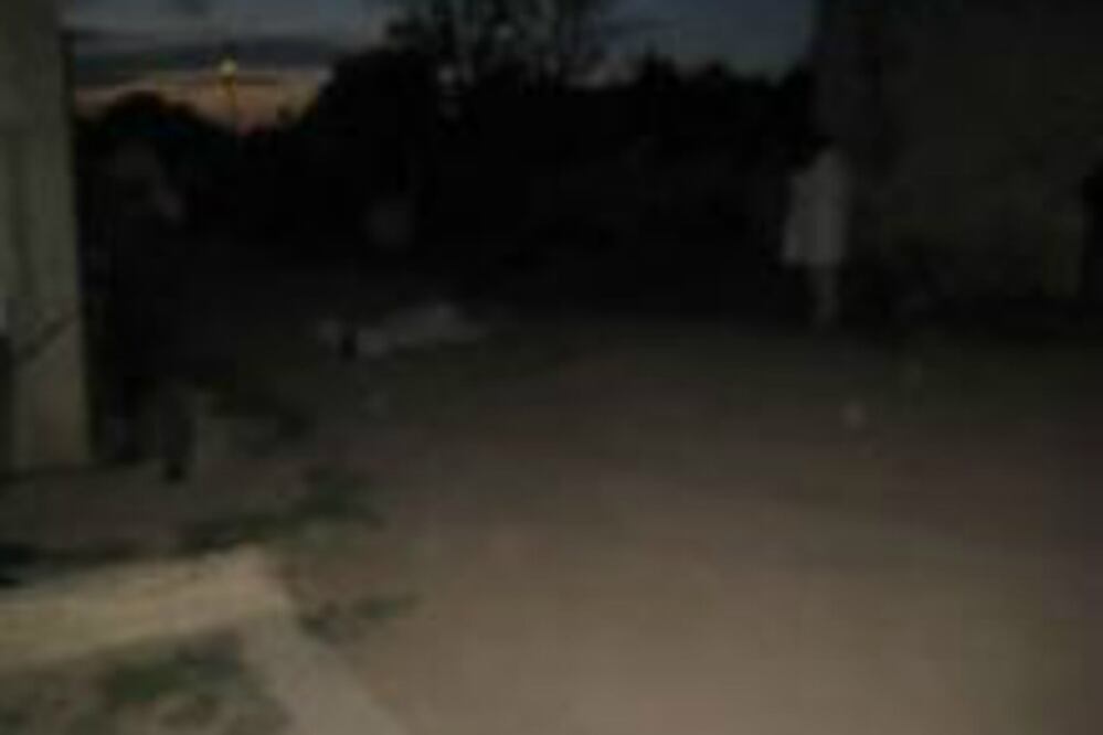 Hostigan grupos de jóvenes a comunidades