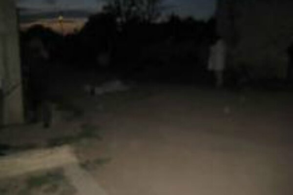 Hostigan grupos de jóvenes a comunidades