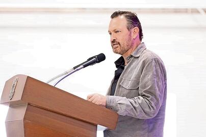 Llama Kuri a Morena a unirse ante la falta agua