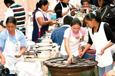 Asociación apoyará a mil mujeres
