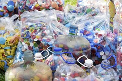 Obligarían a las empresas a dejar uso de plásticos 