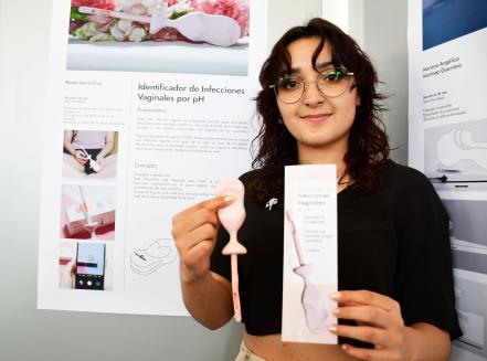 Joven queretana diseña dispositivo para identificar infecciones vaginales