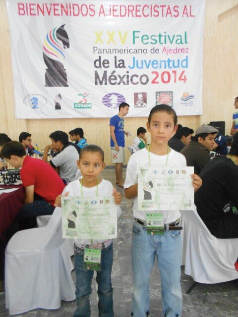 Eros y Samantha destacan en Ajedrez