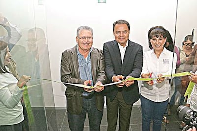 Inauguran sala de prensa