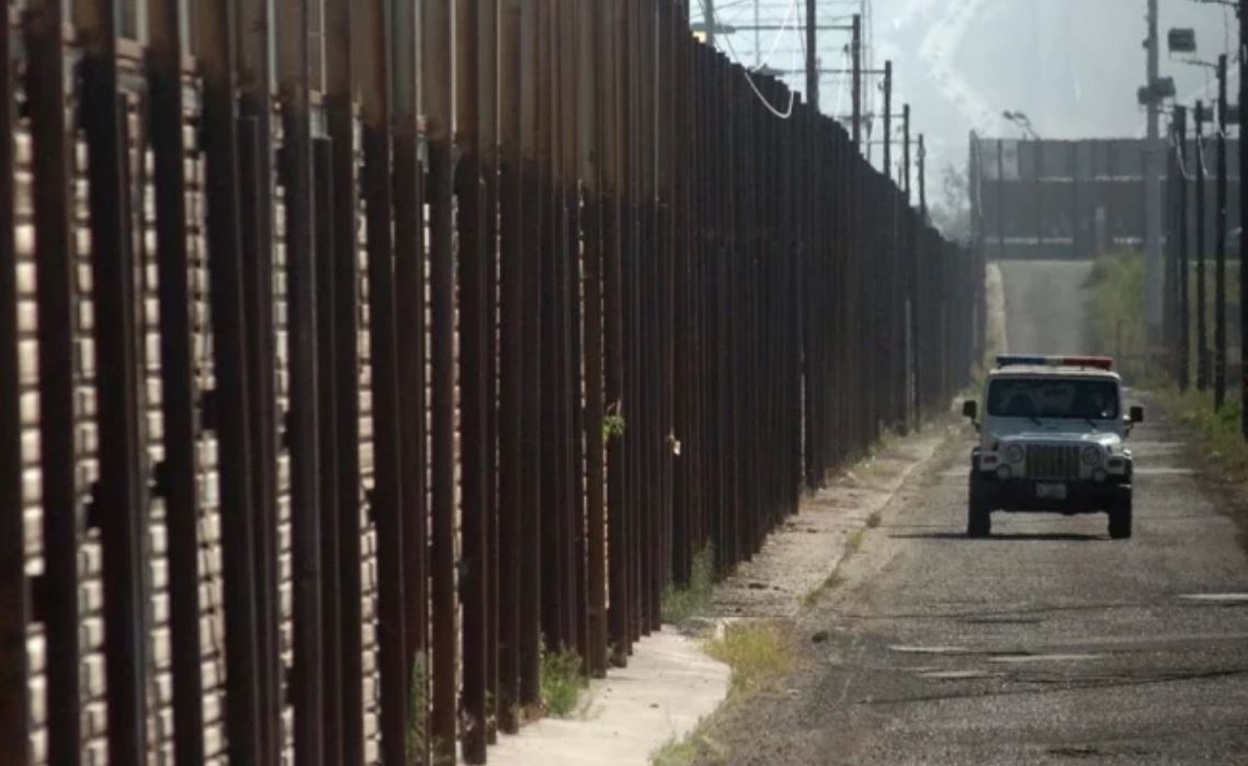 Patrulla Fronteriza contratará más personal por llegada masiva de migrantes