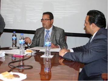 Estudian viabilidad de Escuela para Familias