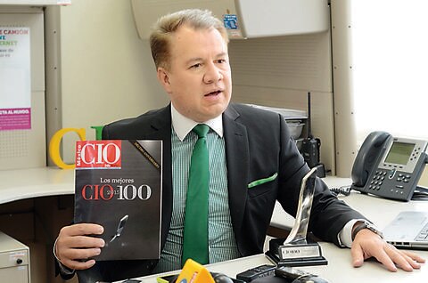 Recibe municipio de Querétaro premio por plan de fibra óptica