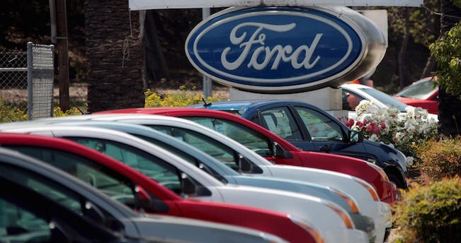 En vez de comprar a Ford, Braulio Guerra exhortó a adquirir vehículos híbridos o eléctricos, con el objetivo de contribuir al cuidado del medio ambiente (ARCHIVO EL UNIVERSAL)