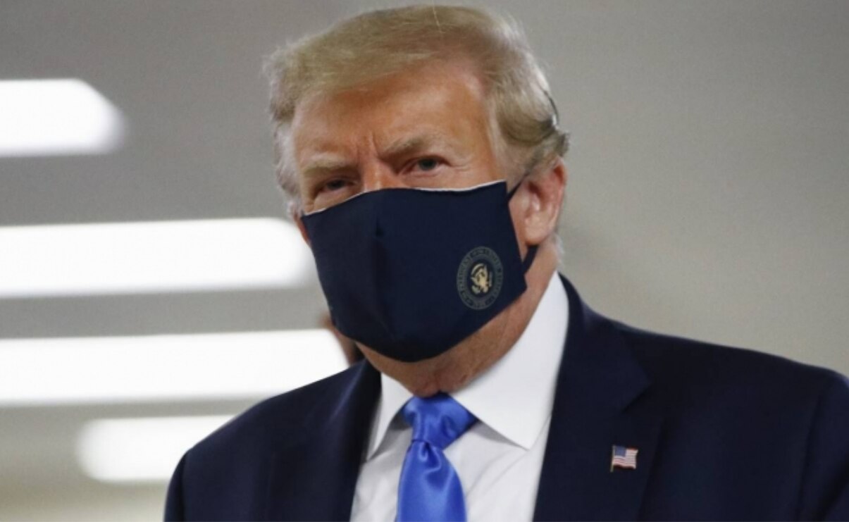 Trump insiste en ventajas del muro ante "grave problema" del Covid en México