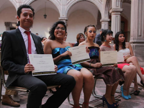 Egresan 15 nuevos antropólogos