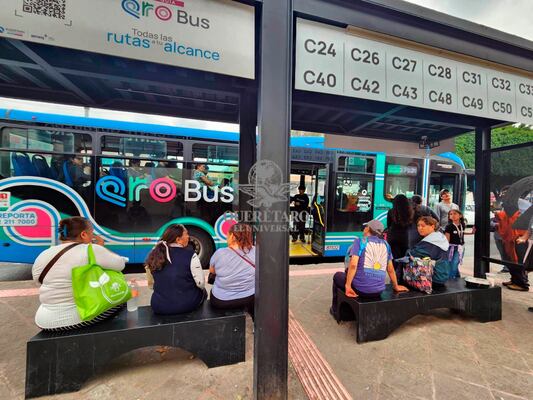 Urgen a priorizar el transporte colectivo en Avenida Corregidora 