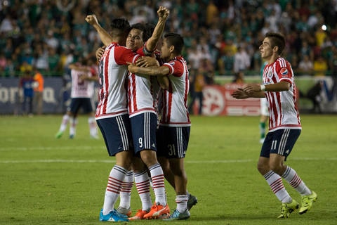 Las ‘primas’ están de vuelta en Chivas