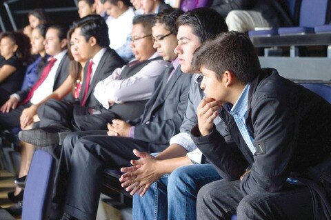 Canacope impulsa créditos para jóvenes