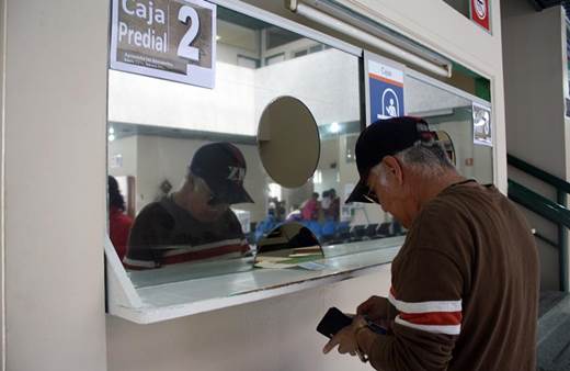 Prevén recorte de recursos a municipios