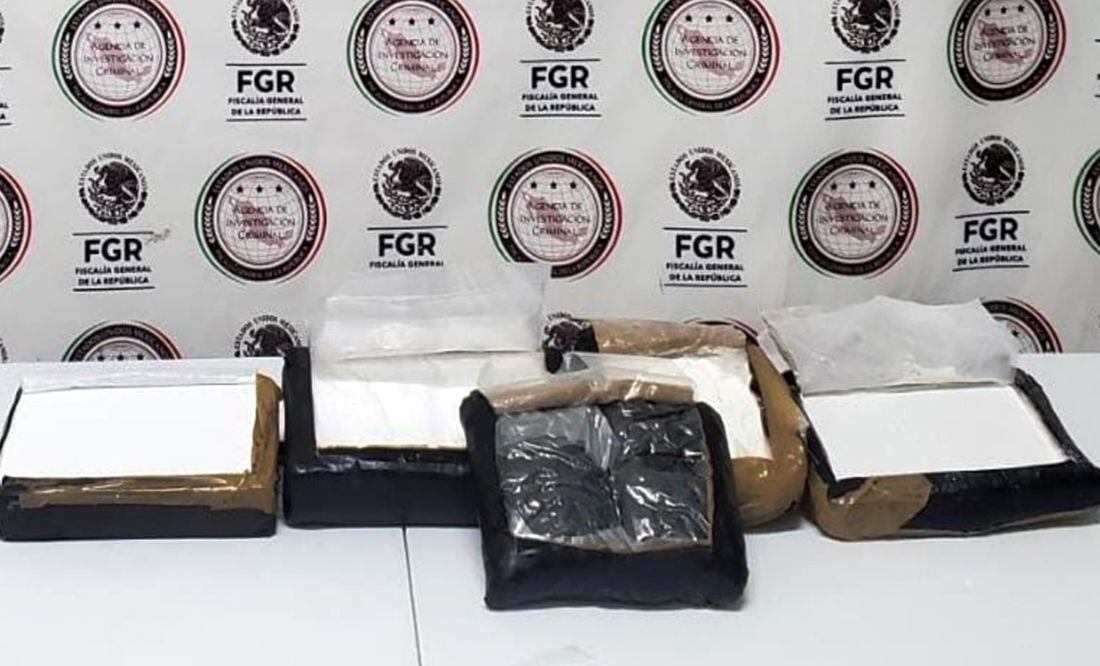 Detienen a choferes de autobús por transportar fentanilo y heroína en Sonora