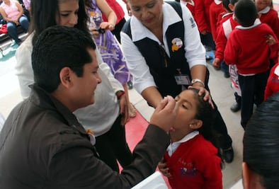 Aplicarán más de 5 mil vacunas en TX
