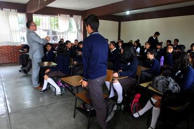 Cinco escuelas no iniciaron clases; sólo dos por la CNTE 