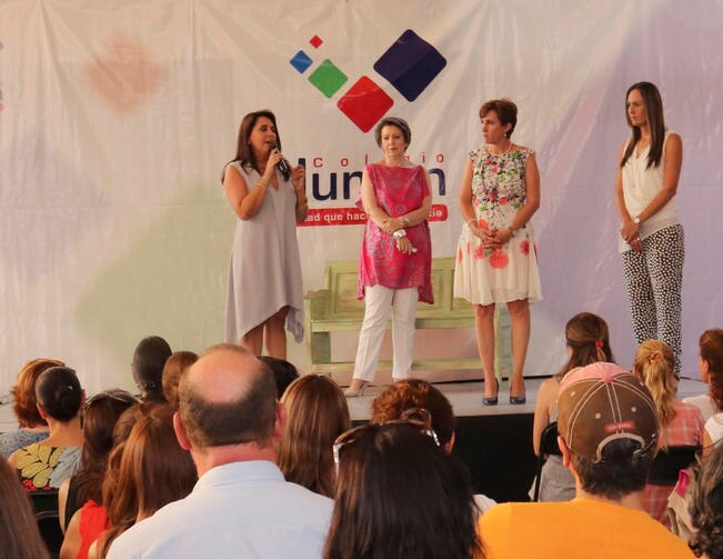 Dictan conferencia para apoyar a adolescentes