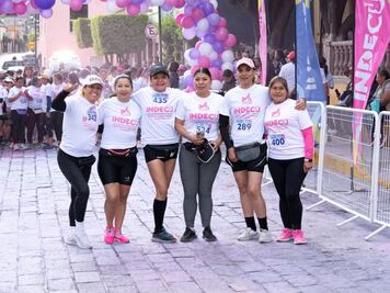 Más de mil mujeres de El Marqués participaron en la “Carrera de Colores”